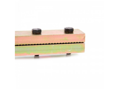 Зажим для кузовной растяжки